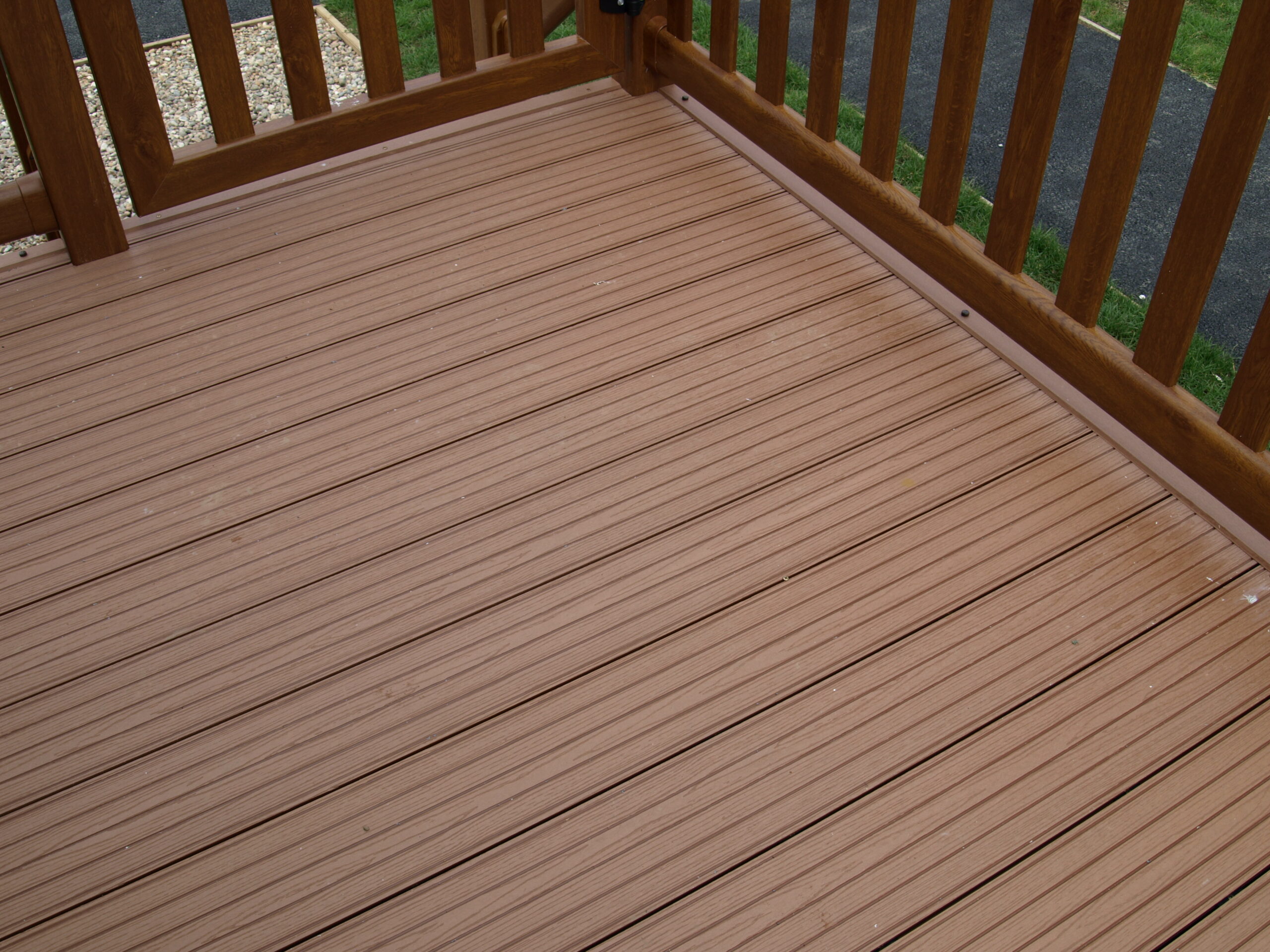 deck builders 
