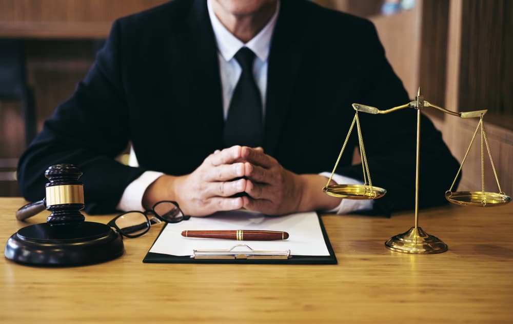 criminal defense attorney